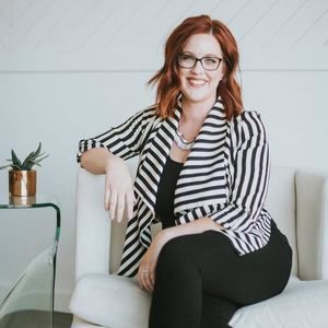 Meet your Posher, Cassandra